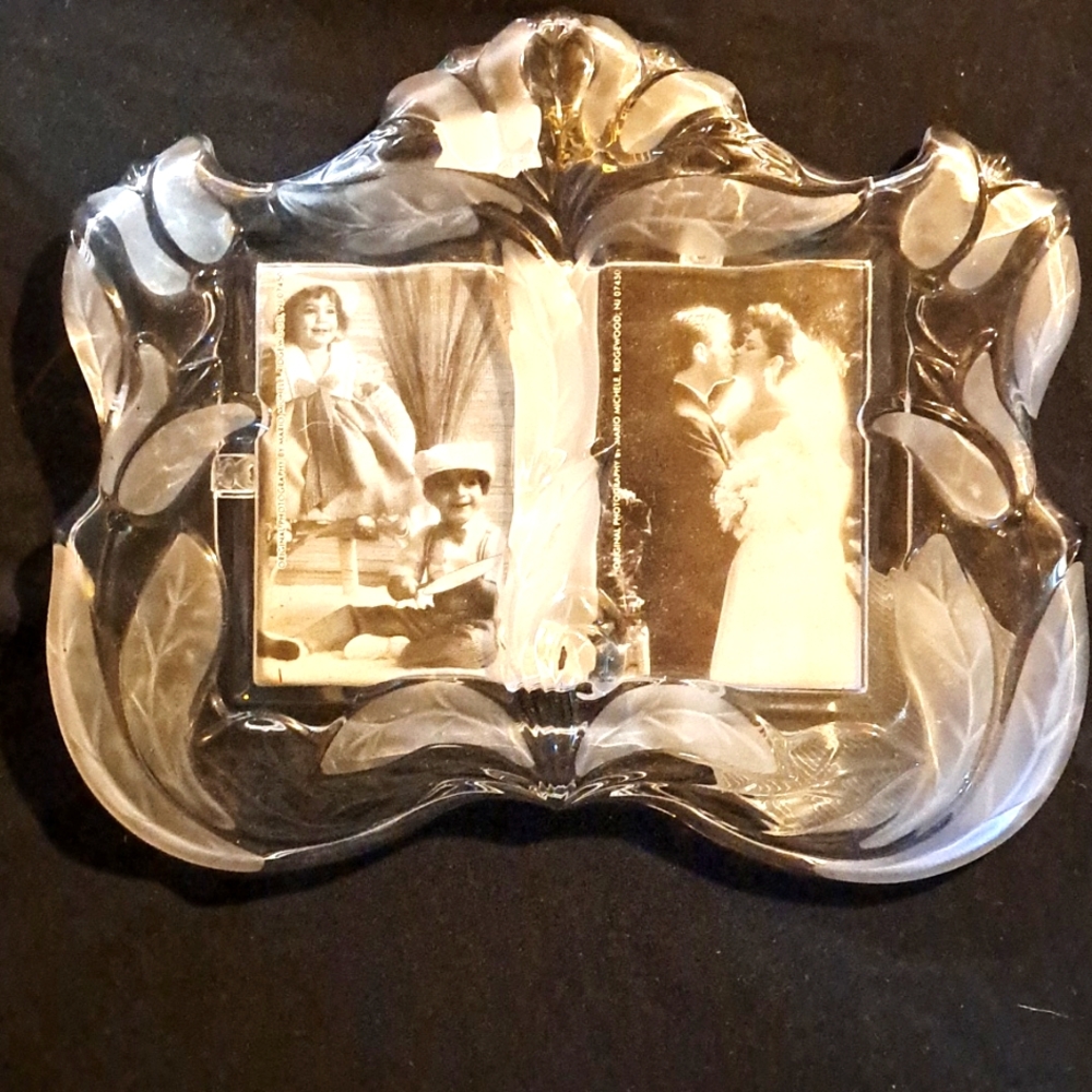 5th Avenue crystal frame nwt